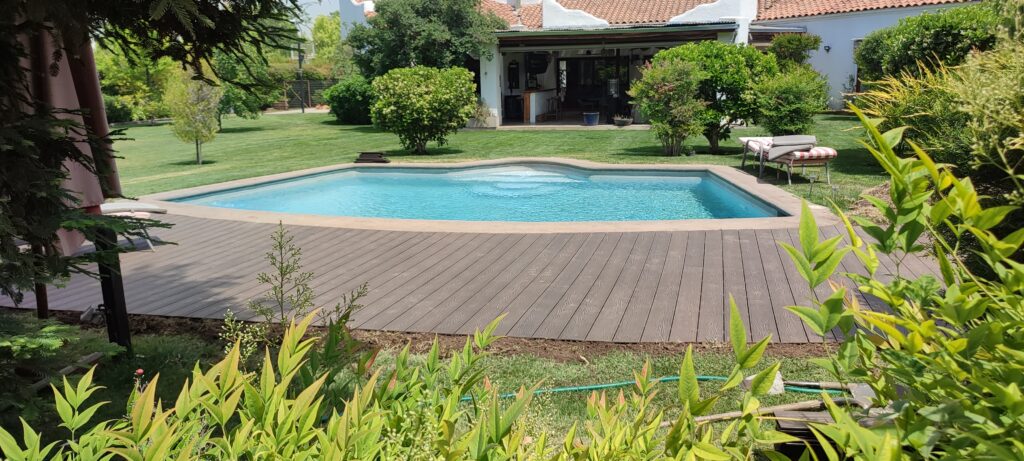 Deck-relieve-3d-piscina